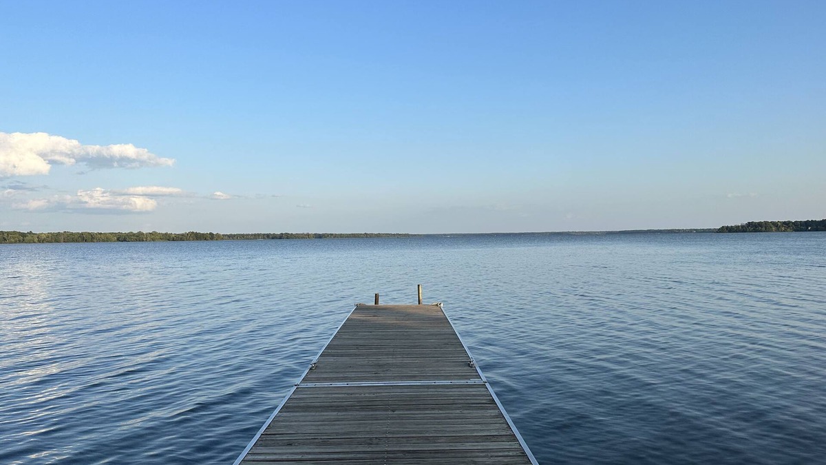 New Lisbon Cabin | Pet Friendly Buckhorn Cabin with HOT TUB, Buckhorn State Park, Dirty Turtlen