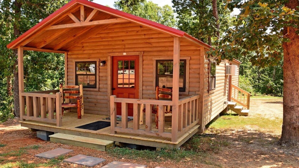 Buchanan House | PET FRIENDLY 🐾 Cabin#2 Swan Bay Cabins & RV Park, Paris Tn, Kentucky Lake
