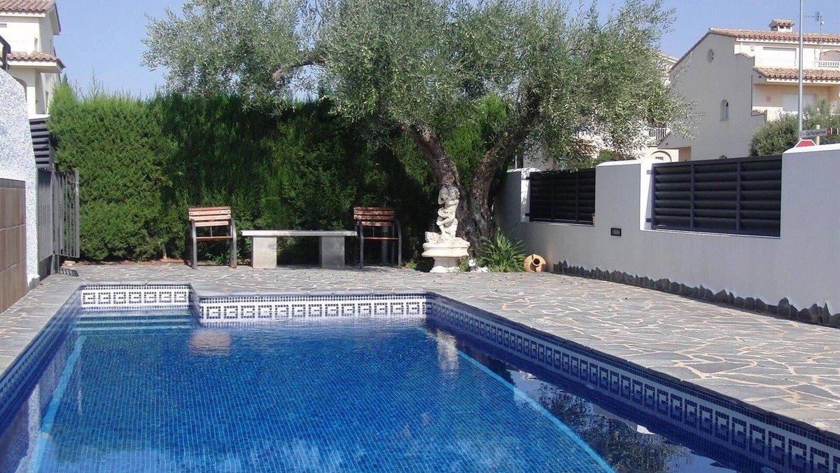 Cap Roig House | Pet-Friendly "Casa Preciosa A" with Private Pool, Terrace, A/C & Wi-Fi