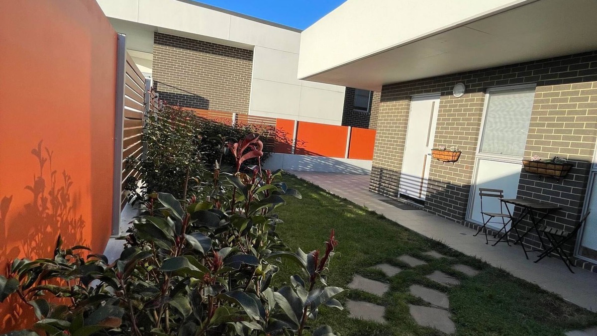 Queanbeyan East House | Pet-Friendly Central Stay | 2BR/2BA + Fenced Yard & Covered Secure Parking!