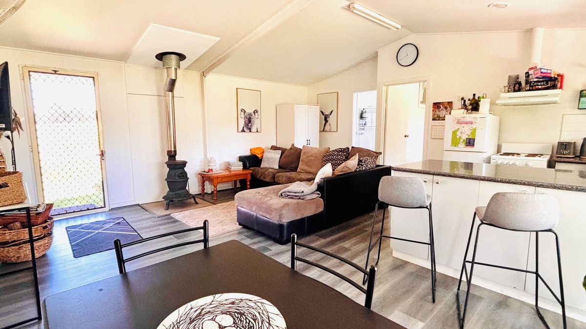 Warrenbayne Cottage | PET FRIENDLY COSY COTTAGE nFarm Stay near Benalla
