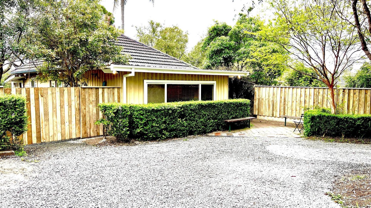 Blaxland House | Pet friendly cottage in lower blue mountains