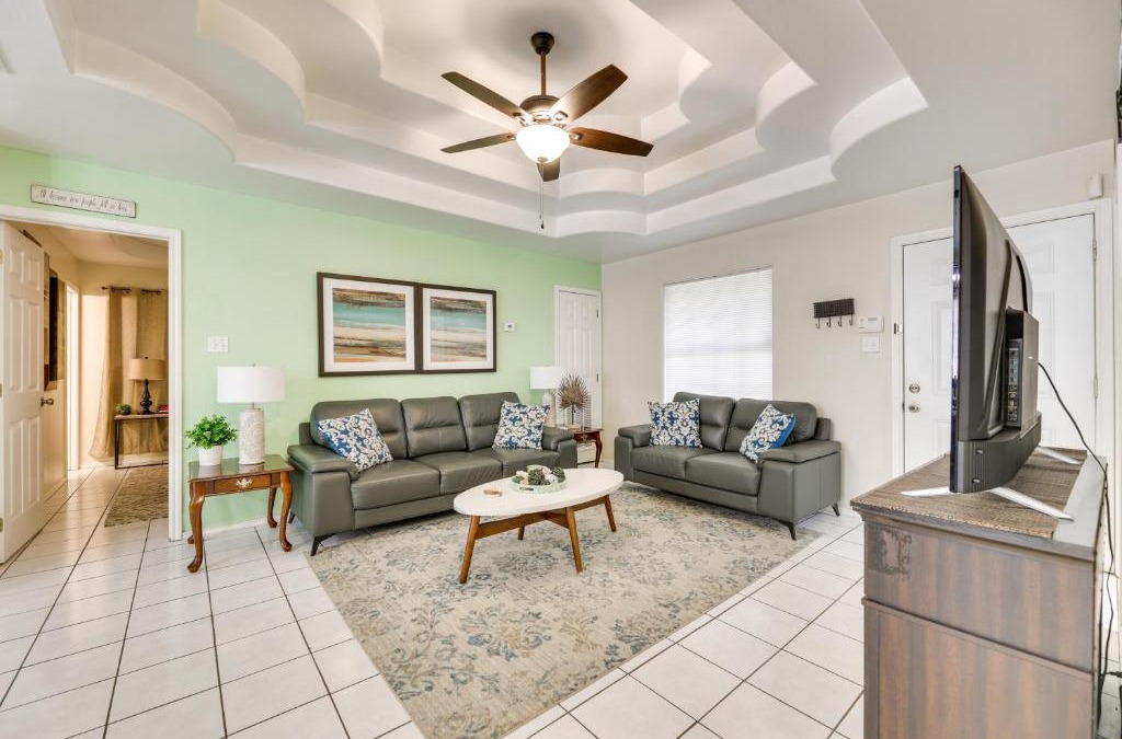 Edinburg Apartment | Pet-Friendly Edinburg Apartment with Pool Access!