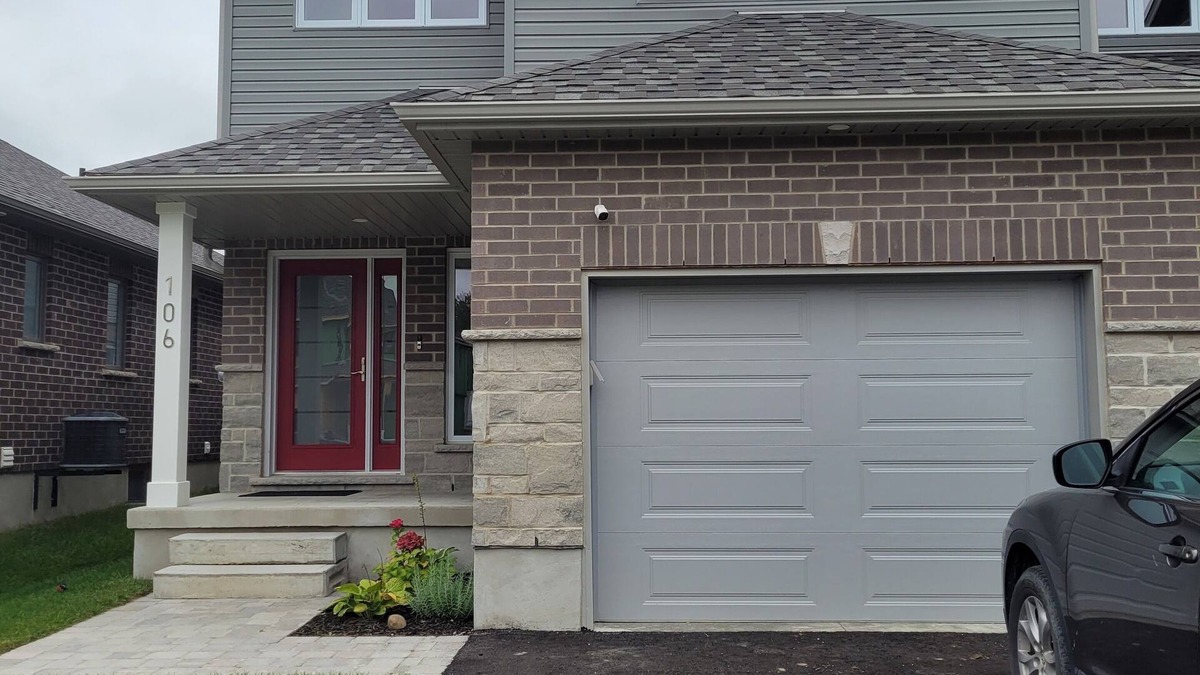 Palmerston House | Pet Friendly Family home in Palmerston, Ontario