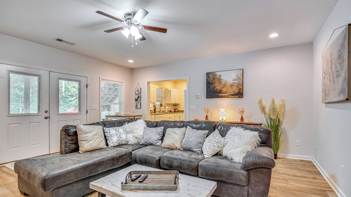 Arnoldsville Apartment | Pet-Friendly Georgia Apartment: 8 Mi to Athens!