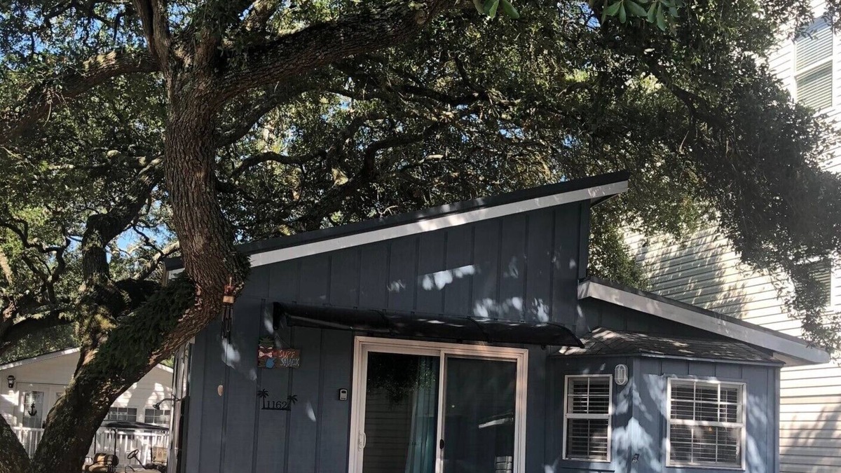 Surfside Beach Cottage | Pet Friendly, golf cart, 2 minute walk to the beach with ocean in sight