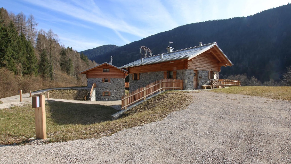 Castello Tesino House | Pet friendly home in Castello Tesino