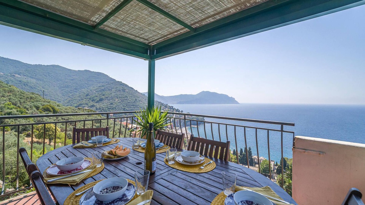 Pieve Ligure House | Pet friendly home in Pieve Ligure -GE-