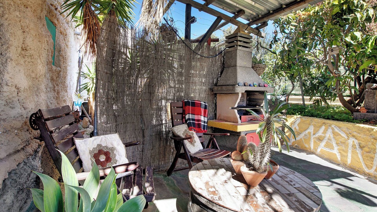 Fasnia House | Pet-Friendly Holiday Home Casas Cueva Alfer 2 with Sea View, Garden & Wi-Fi