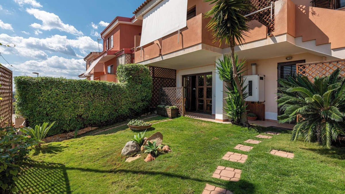 Villaputzu House | Pet-friendly Holiday Home “Casa Michelle” with Sea & Mountain View
