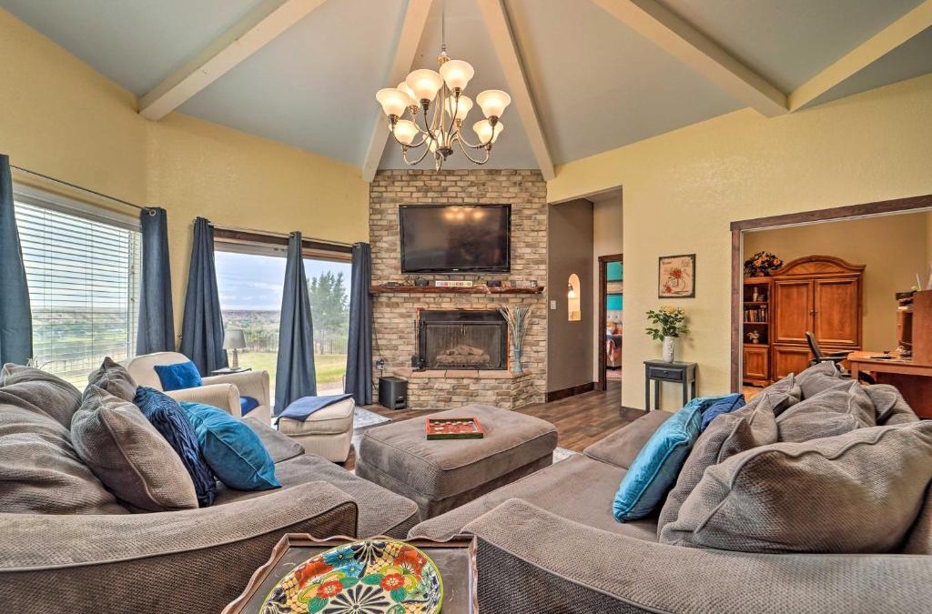Ransom Canyon House | Pet-Friendly Home about 13 Mi to Dtwn Lubbock!