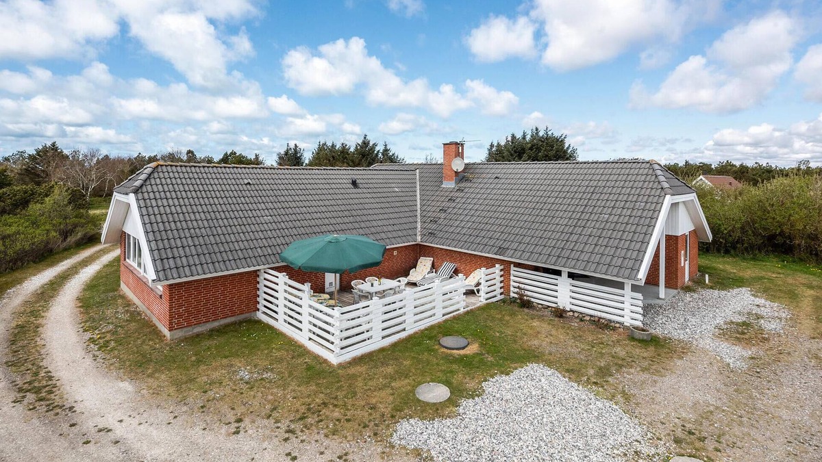 Lodbjerg Hede House | Pet friendly home in Ringkøbing