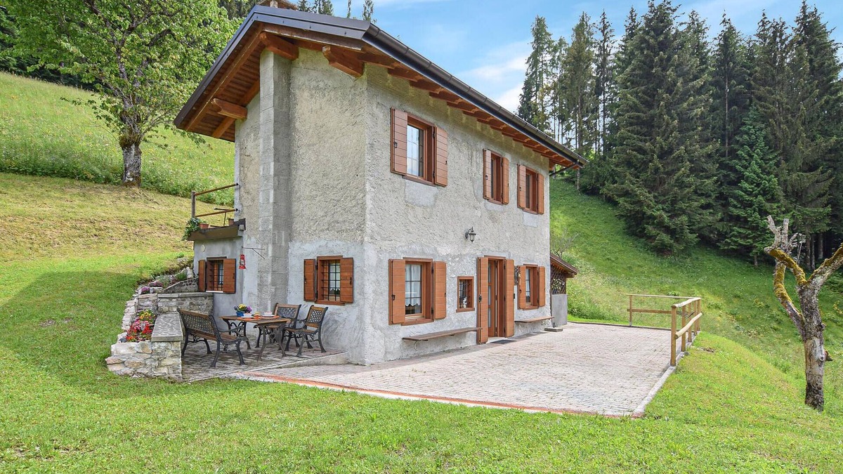 Sovramonte House | Pet friendly home in Sovramonte