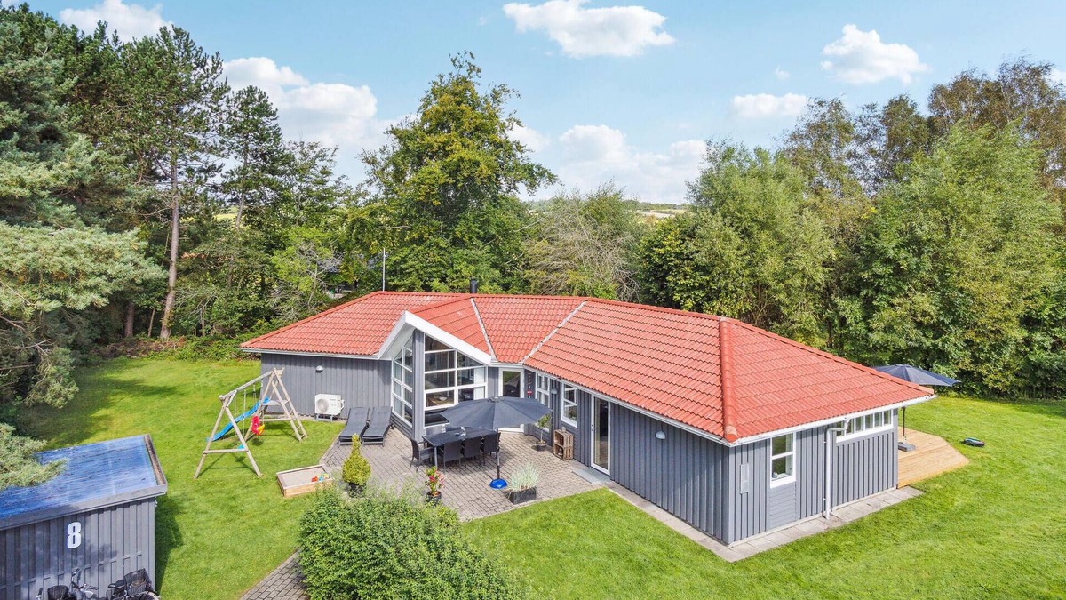Knebel House | Pet friendly home in Knebel with WiFi