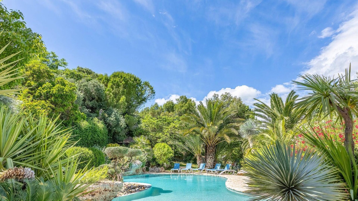 Roujan House | Pet friendly home in Roujan