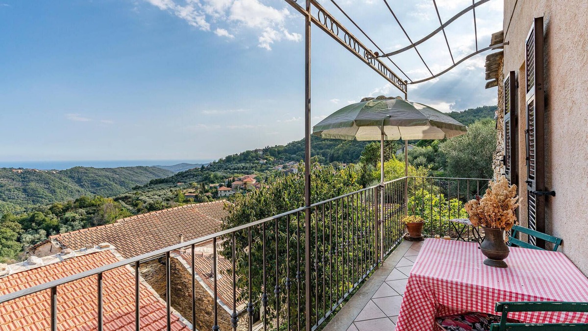 Vasia House | Pet friendly home in Vasia (IM)