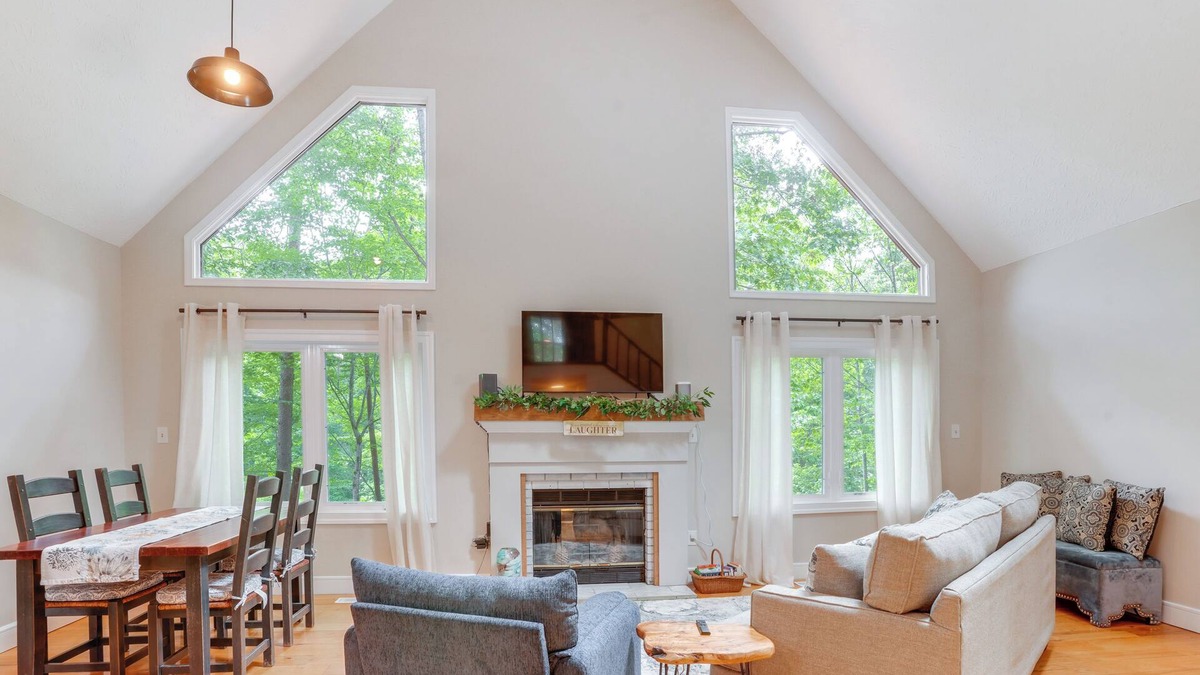 Lake Monticello House | Pet-Friendly Lake Monticello Home w/Perks!