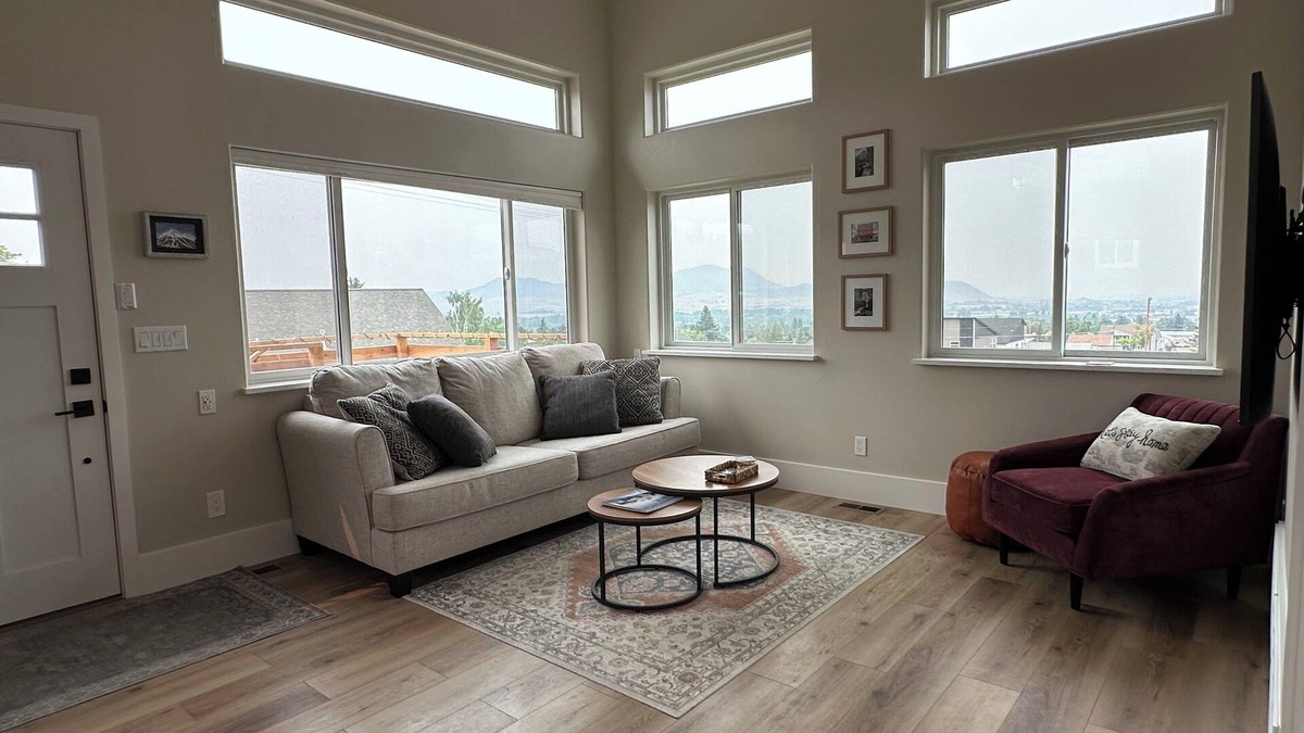 Helena House | Pet-Friendly, Mountain Views, Close to Trails, Fenced Yard, and More!