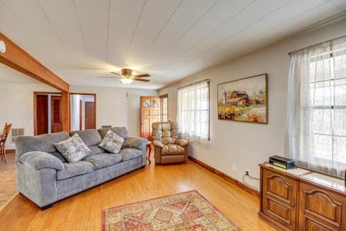 Alco House | Pet-Friendly Onia Vacation Rental with Private Deck!