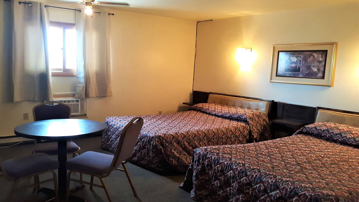 Cheyenne Wells House | Pet-friendly Property Near Smoky River Golf Course, With Free Parking