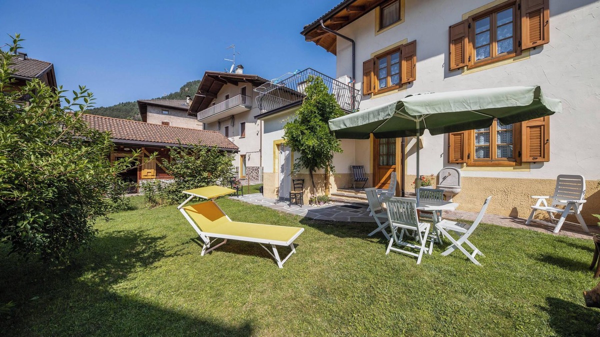 Castello-Molina di Fiemme Apartment | Pet-friendly Studio Apartment Casa Nicole with Mountain View, Wi-Fi & Garden