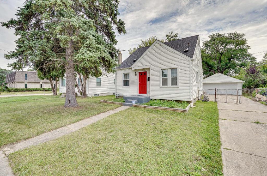 Southfield House | Pet-Friendly Southfield House with Ping-Pong Table!