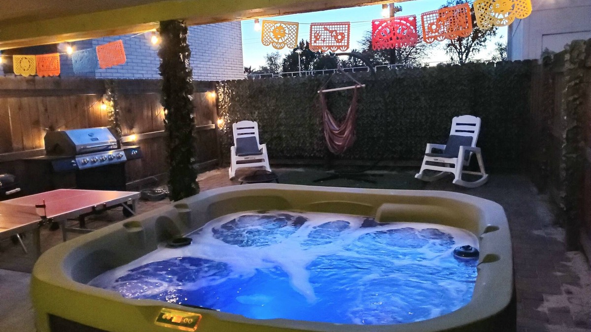 South Scottsdale House | Pet friendly Spa Paved w/Backyard Old Town Scottsdale