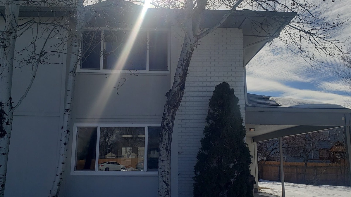 Midvale House | Pet Friendly spacious home. Close to everything