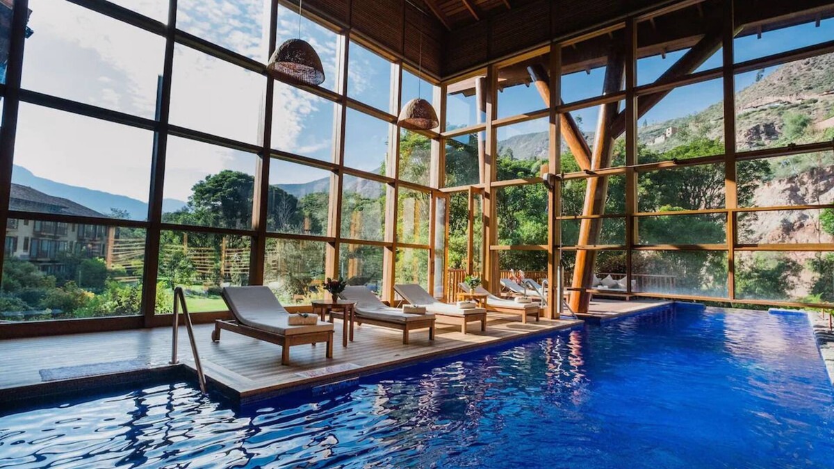 Maras Hotel | Pet-Friendly Spacious Room Near Machu Picchu | Free Parking | Onsite Pools