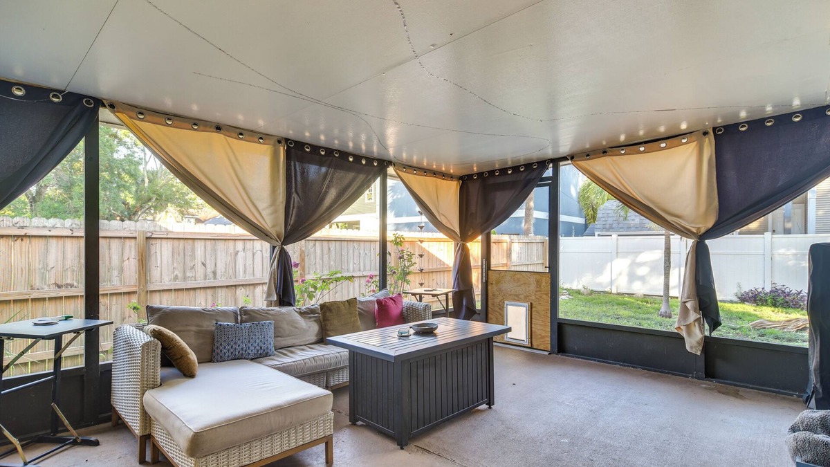 Oldsmar House | Pet-Friendly Tampa Bay Getaway: Walk to the Water!