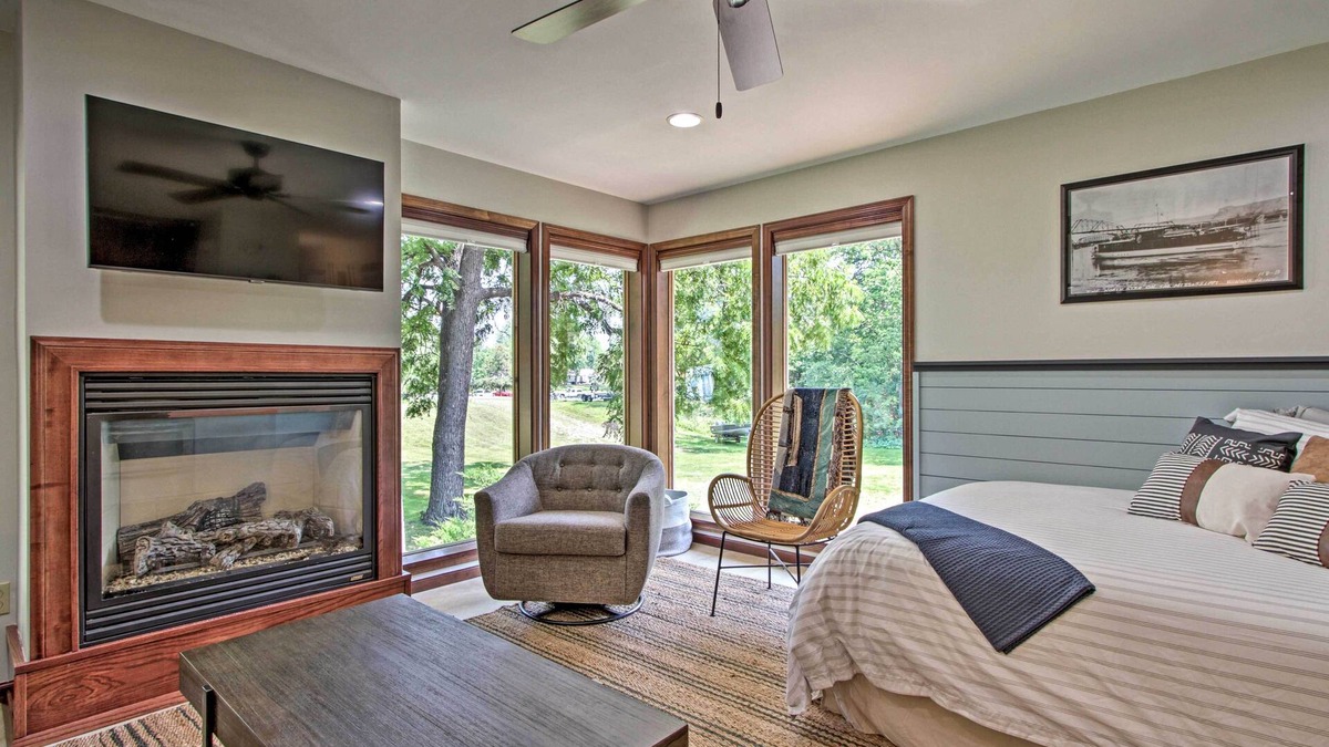 Wabasha Apartment | Pet-Friendly Wabasha Studio: Boat, Ski & Explore!