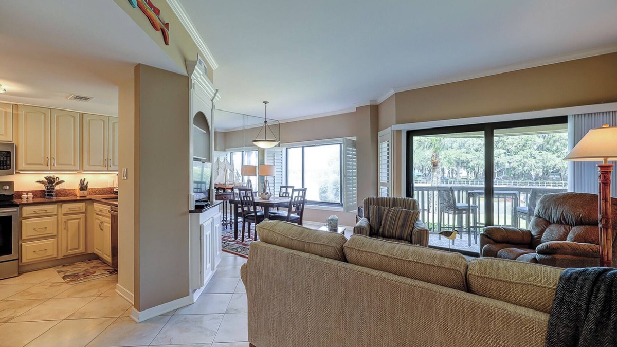 Palmetto Dunes Villa | Pet friendly water views!