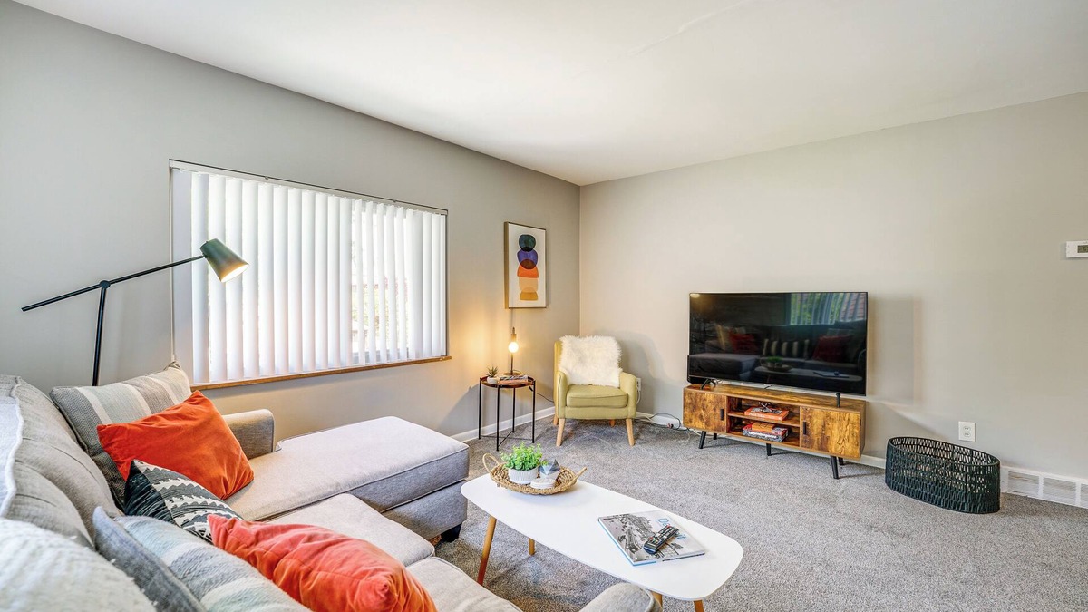 Wyandotte Apartment | Pet-Friendly Wyandotte Apt Near Bishop Park!