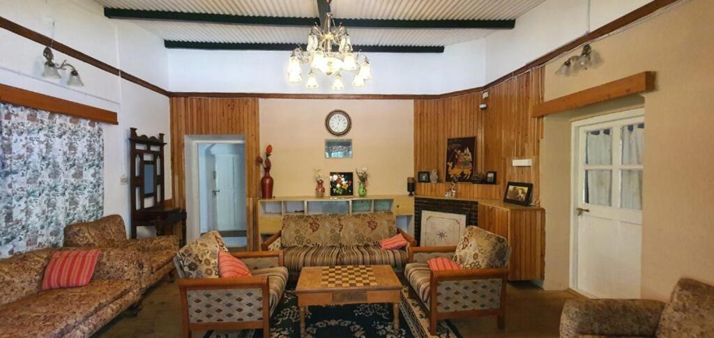 Kotagiri House | PETALS MARSH VILLA