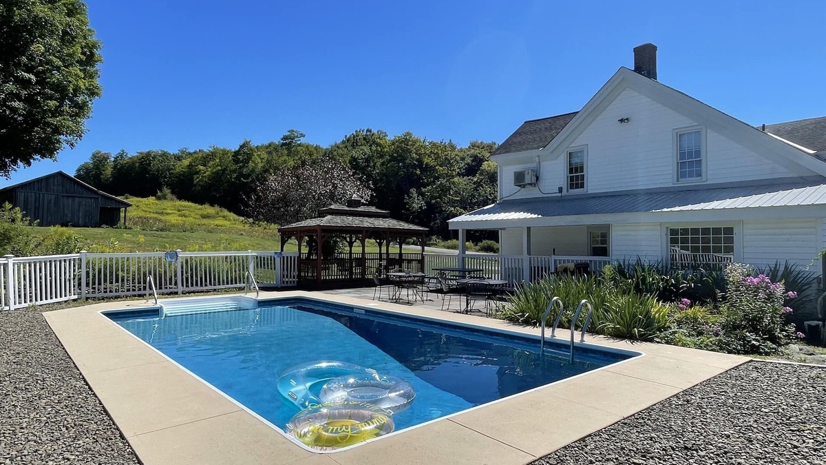 Laurens House | Peterson Place - Large updated farmhouse, pool, fire pit, close to Oneonta