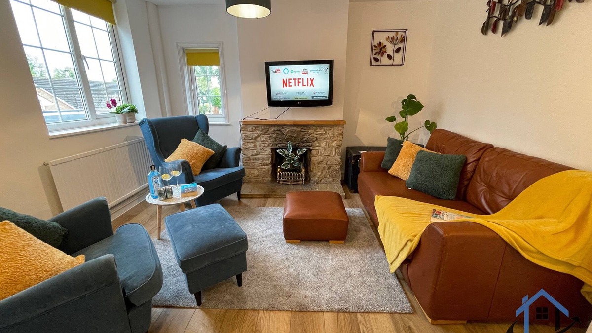 Twywell Cottage | Petham Cottage 2 bed sleeps 6n