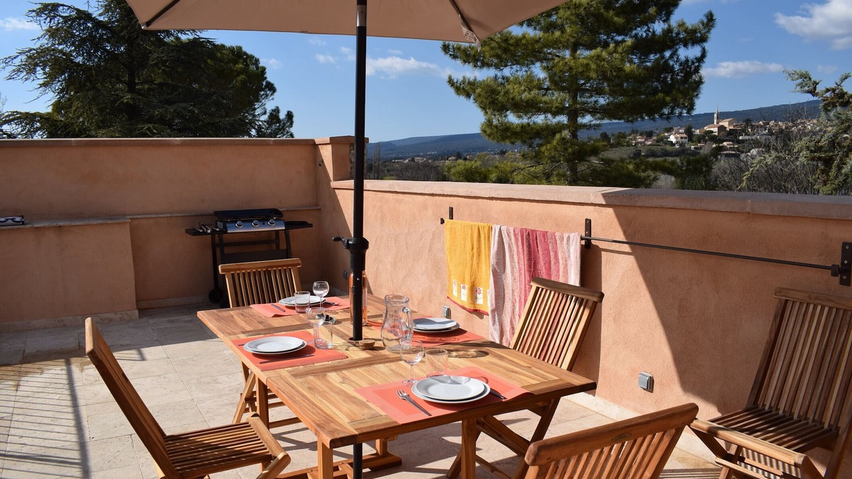 Villars House | Petite Bastide Avec Belle Vue, Terrasse 90m2, Piscine Sans vis a vis