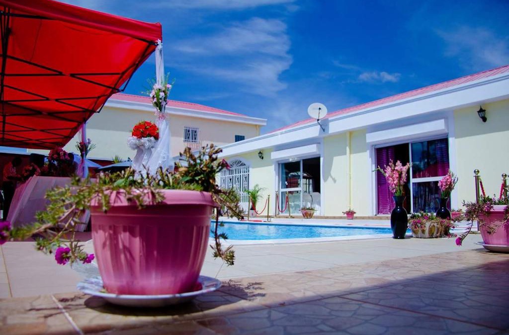 Ambohibao House | Petite Flower Guest House