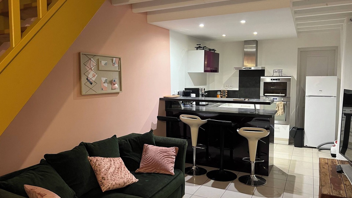 Negrepelisse House | Petite Maison Agréable Climatisée