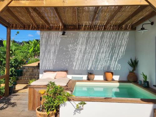 Sada House | Petite maison chic et charmante
