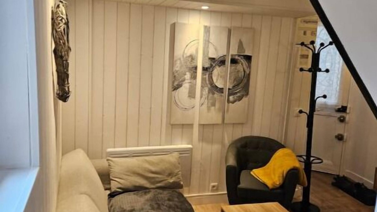 Bennecourt House | Petite Maison Romantique