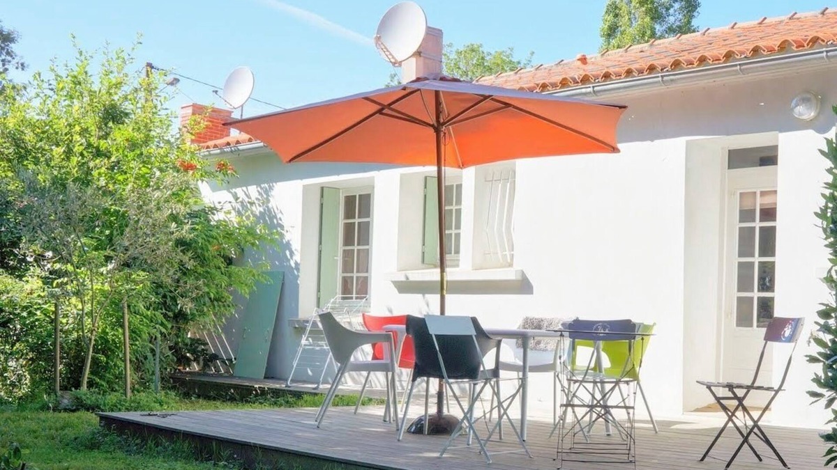 Talmont-Saint-Hilaire House | Petite Vendee house surrounded by greenery near the village, 10 minutes from the sea