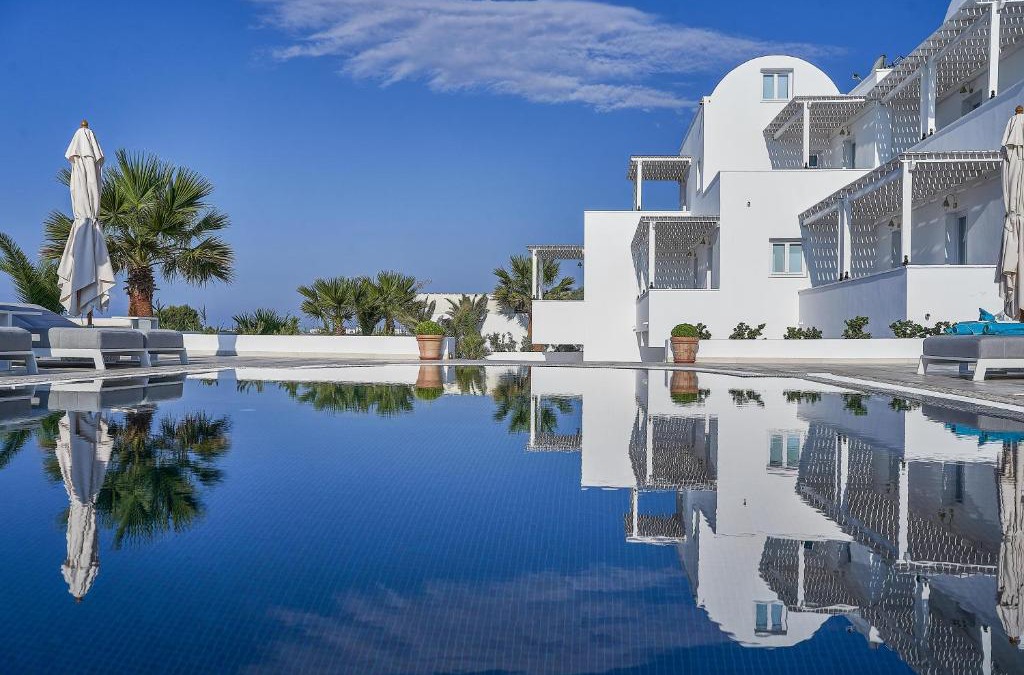 Agios Georgios Hotel | Petri Suites