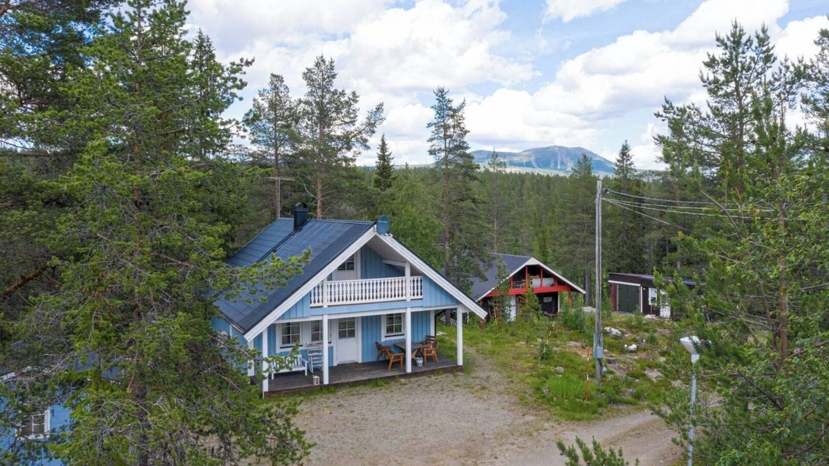 Lofsdalen Cabin | Pets allowed | Sauna | Terrace | Wood stove