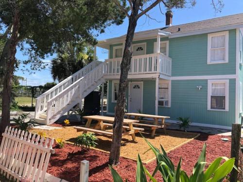 Smith's Memento Apartment | Pets Ok! Steps To Ocean Center Walk To Beach!