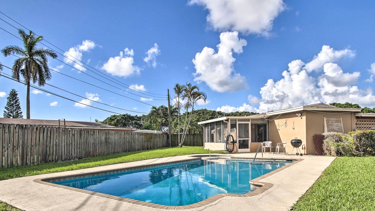 Margate House | Pets Welcome: Cozy Home w/Pool in Margate!
