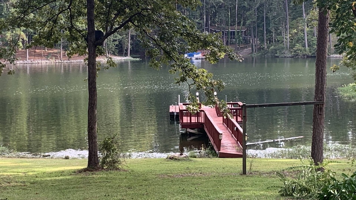 Gilbert House | Pets Welcome/Private Cove on the Lake!