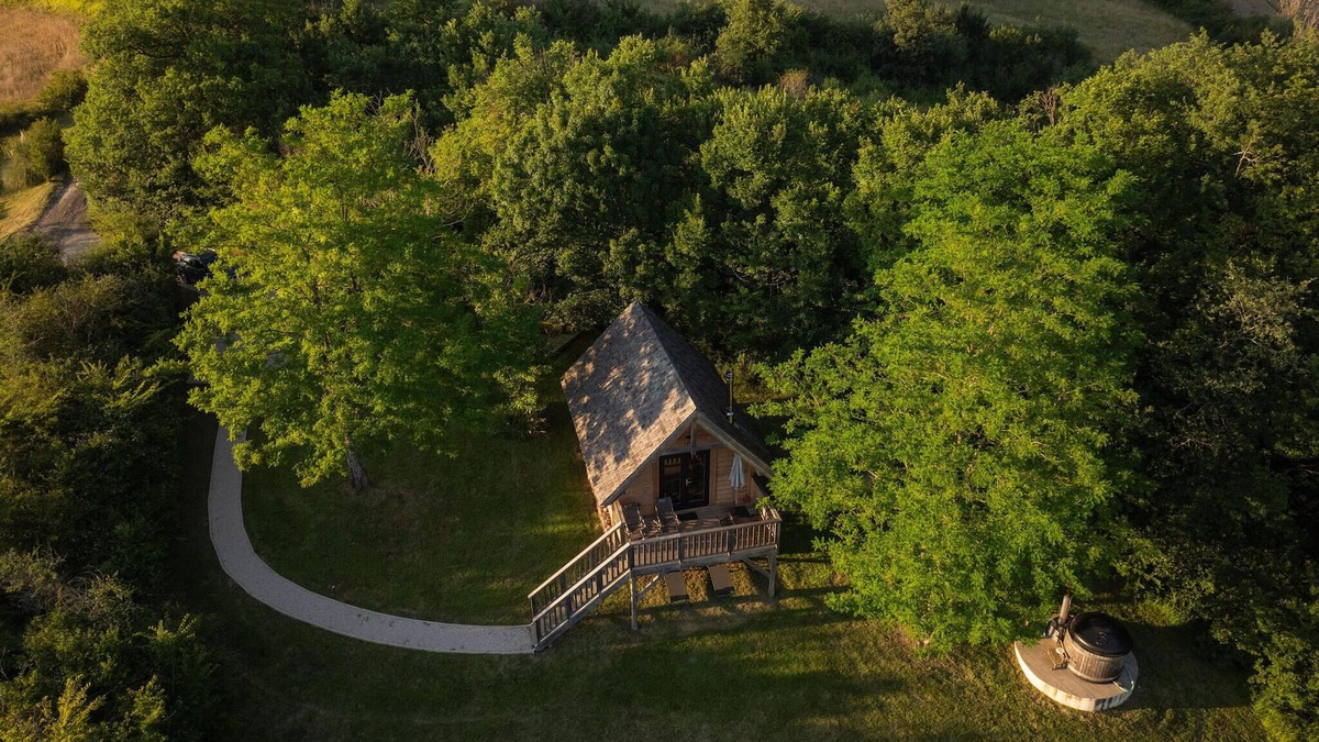 Peyrusse-Grande House | Peyrusse Charm: Pool & Views