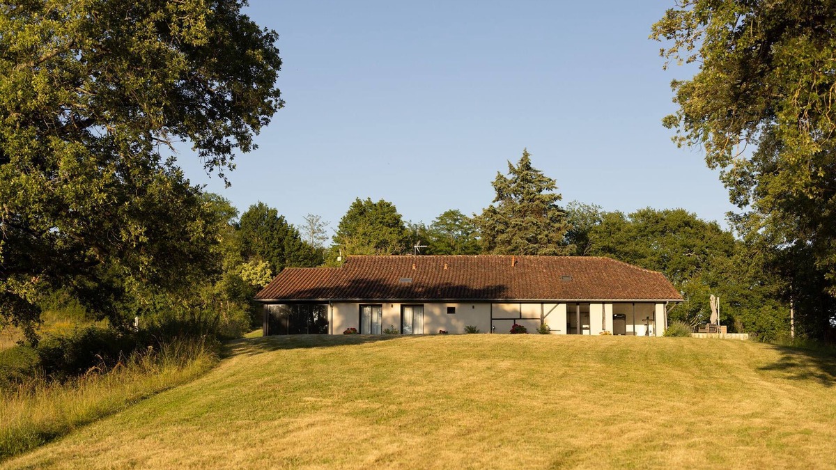 Peyrusse-Grande House | Peyrusse Peace: Pool & Charm