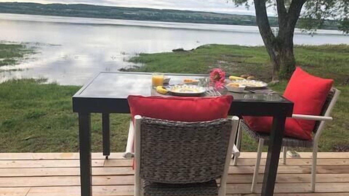 Ste Anne de Beaupre House | Phénicia House | Waterfront view